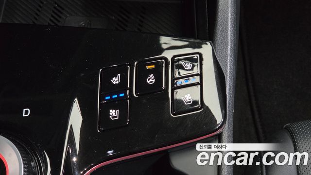 Kia Sportage (V) LPG 2.0 2WD Signature 2023 — фото 12