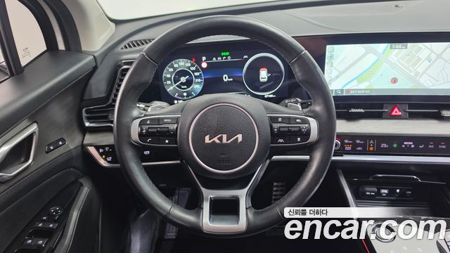 Kia Sportage (V) LPG 2.0 2WD Signature 2023 — фото 15