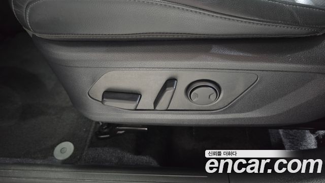 Kia Sportage (V) LPG 2.0 2WD Signature 2023 — фото 31