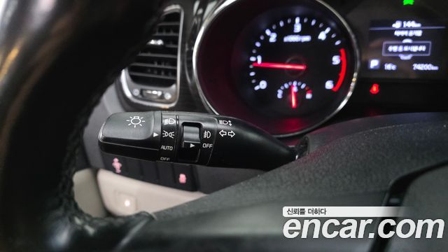 Kia Carnival 9-Seater Prstige 2020 — фото 29
