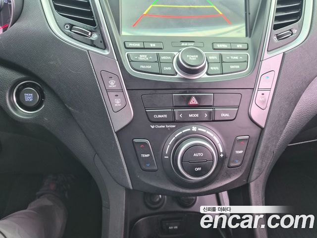 Hyundai Santa Fe (DM) Diesel(e-VGT) 2.0 4WD Morden 2013 — фото 15