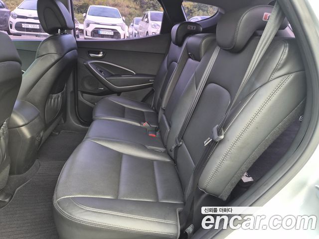 Hyundai Santa Fe (DM) Diesel(e-VGT) 2.0 4WD Morden 2013 — фото 22