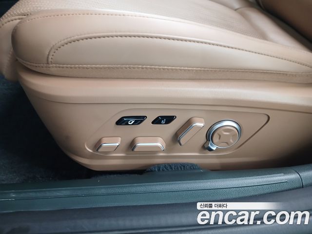 Hyundai Grandeur Hybrid (GN7) Calligraphy 2023 — фото 32