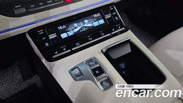 Hyundai Grandeur (IG) 2.5 Le Blanc 2023 — фото 9
