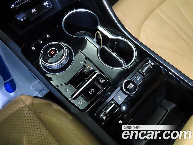 Kia K5 (III) 2.0 Signature 2020 — фото 9