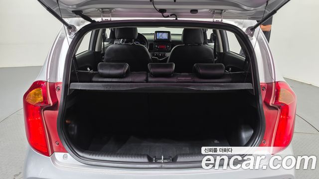 Kia Morning Deluxe Trendy 2015 — фото 21