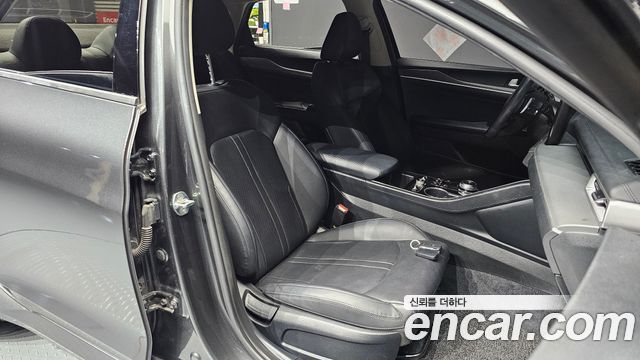 Kia K5 (III) 2.0 Prestige 2023 — фото 12