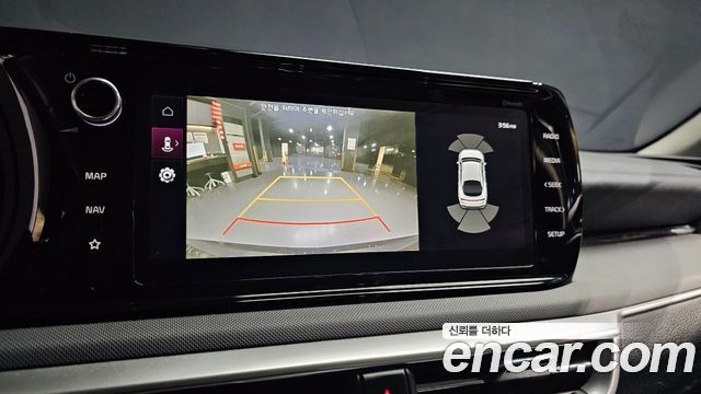 Kia K5 (III) 2.0 Prestige 2023 — фото 15