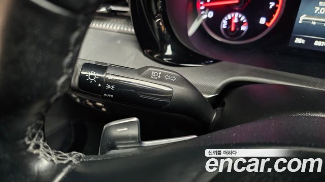 Kia K5 (III) 2.0 Prestige 2023 — фото 29