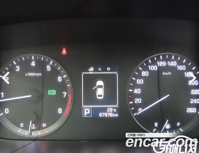 Hyundai Sonata (LF) 2.0 Smart 2015 — фото 6