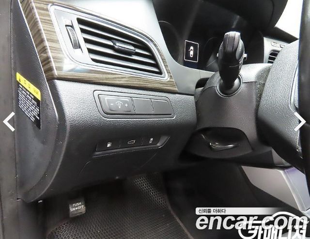 Hyundai Sonata (LF) 2.0 Smart 2015 — фото 16