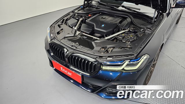 BMW 5 Series (G30) 530i M Sport Package 2023 — фото 6