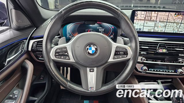 BMW 5 Series (G30) 530i M Sport Package 2023 — фото 13