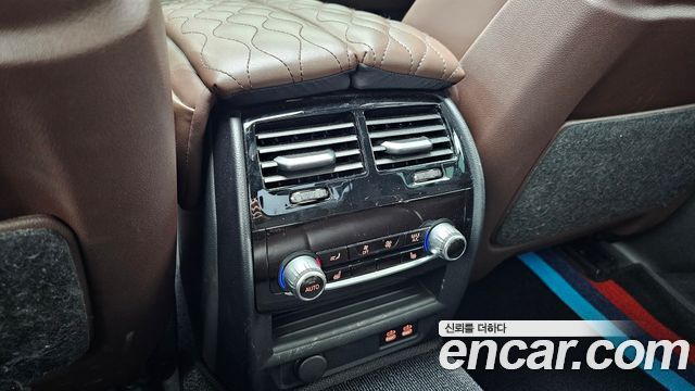BMW 5 Series (G30) 530i M Sport Package 2023 — фото 17