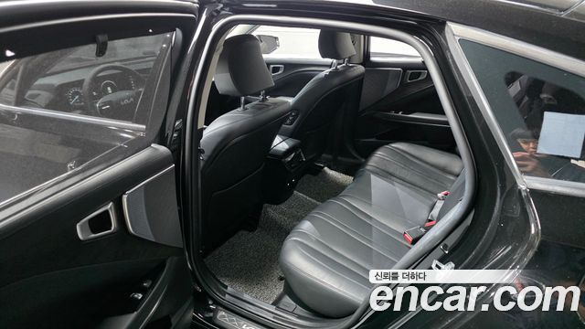 Kia K8 Hybrid Noblesse 2022 — фото 19