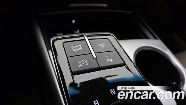 Kia K8 Hybrid Noblesse 2022 — фото 12