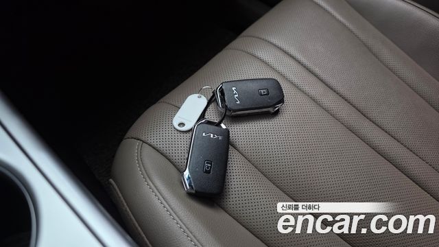 Kia K8 Hybrid Noblesse 2022 — фото 17