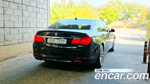 BMW 7 Series (F01) 740Li 2011 — фото 2