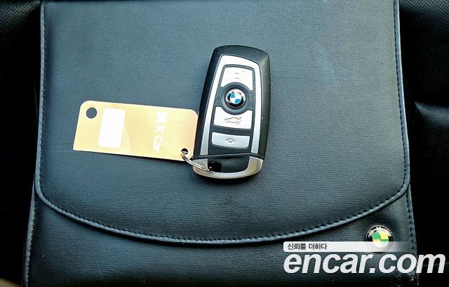 BMW 7 Series (F01) 740Li 2011 — фото 24
