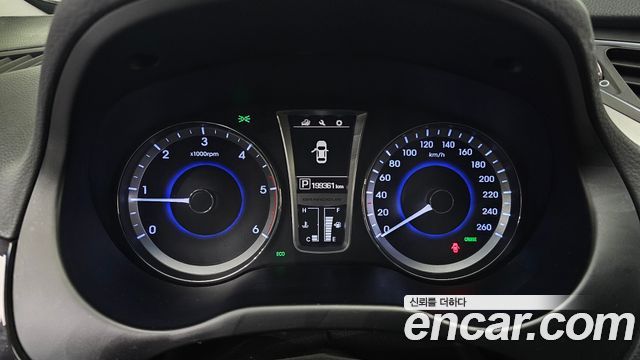 Hyundai Grandeur (HG) HG220 Diesel Modern 2015 — фото 8