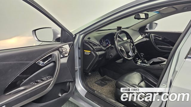 Hyundai Grandeur (HG) HG220 Diesel Modern 2015 — фото 10