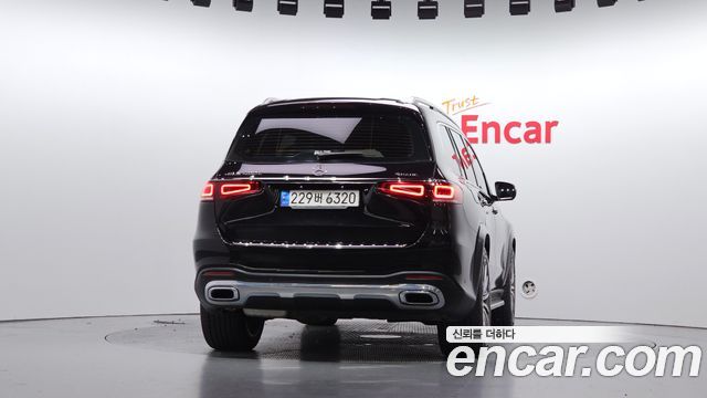Mercedes-Benz GLS-Class (X167) GLS400d 4MATIC 2023 — фото 4