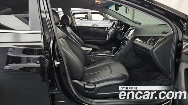 Hyundai Sonata (LF) 2.0 Smart 2017 — фото 11