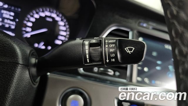 Hyundai Sonata (LF) 2.0 Smart 2017 — фото 18