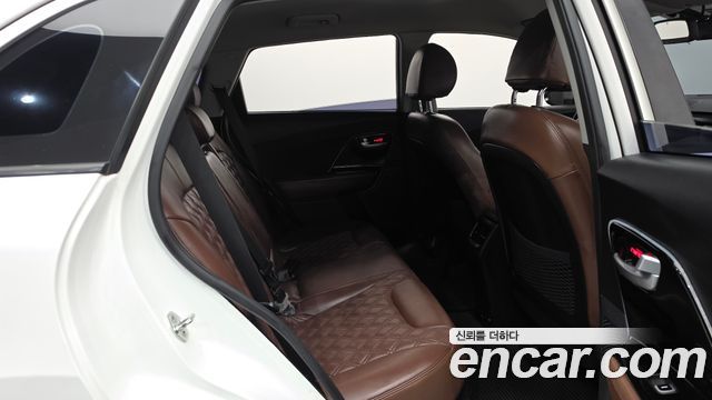 Kia Niro Prestige 2018 — фото 11