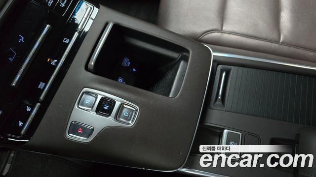 Hyundai Grandeur (IG) 2.5 Premium Choice 2020 — фото 9