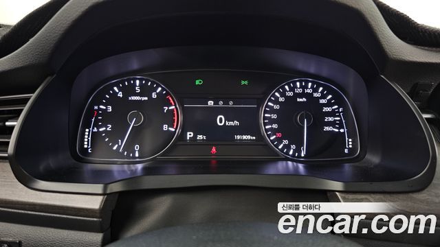 Kia K7 Premier 3.0 LPI Taxi Trendy 2020 — фото 8