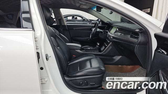 Kia K7 Premier 3.0 LPI Taxi Trendy 2020 — фото 11
