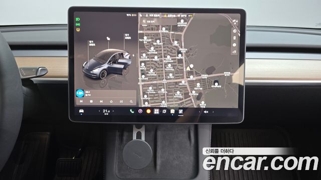 Tesla Model Y RWD 2025 — фото 12