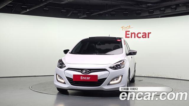 Hyundai i30 (New) Diesel 1.6 VGT PYL 2014 — фото 3