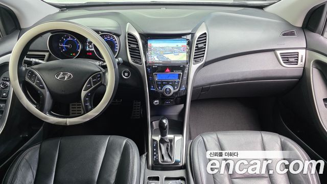 Hyundai i30 (New) Diesel 1.6 VGT PYL 2014 — фото 7