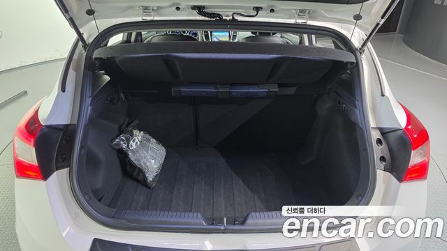 Hyundai i30 (New) Diesel 1.6 VGT PYL 2014 — фото 20