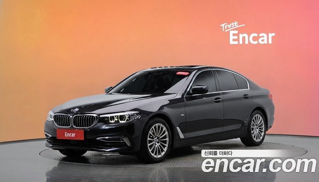 BMW 5 Series (G30) 520i Luxury