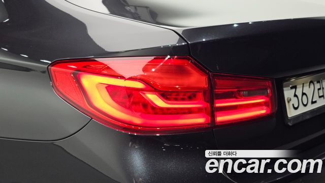 BMW 5 Series (G30) 520i Luxury 2020 — фото 29