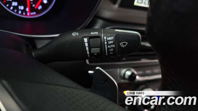 Genesis G70 2.0T Elite 2019 — фото 17