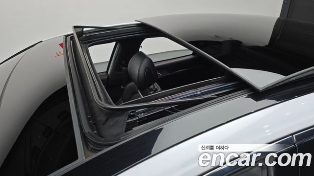 Genesis G70 2.0T Elite 2019 — фото 19