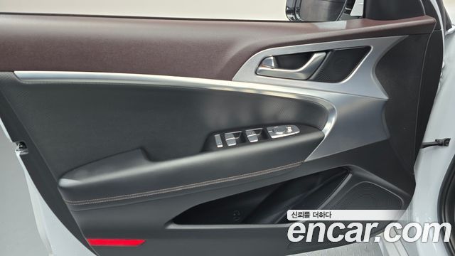 Genesis G70 2.0T Elite 2019 — фото 24