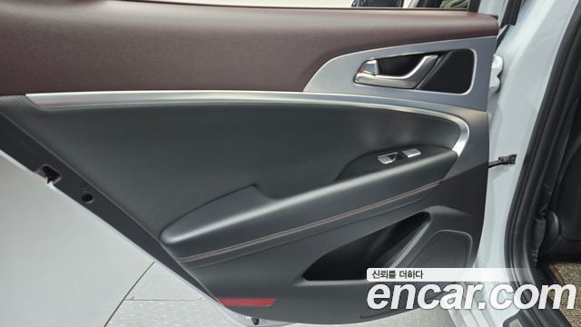 Genesis G70 2.0T Elite 2019 — фото 25