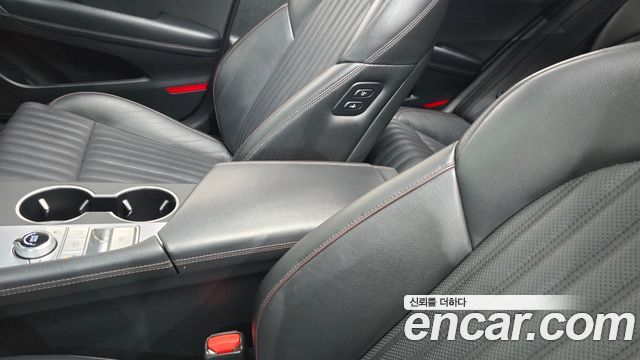 Genesis G70 2.0T Elite 2019 — фото 27