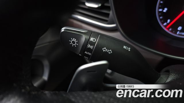 Genesis G70 2.0T Elite 2019 — фото 30