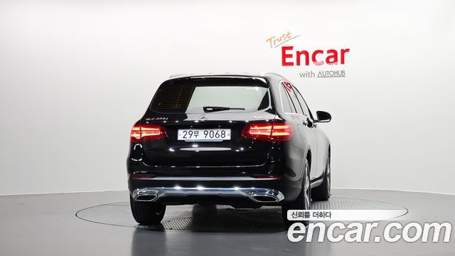Mercedes-Benz GLC-Class (X253) GLC220 d 4MATIC Premium 2018 — фото 4