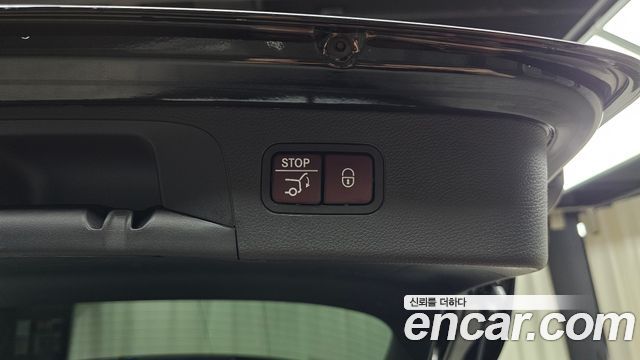 Mercedes-Benz GLC-Class (X253) GLC220 d 4MATIC Premium 2018 — фото 18