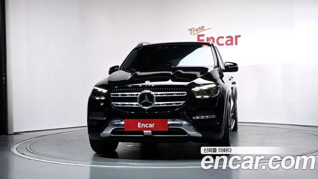 Mercedes-Benz GLE-Class (W167) GLE300d 4MATIC 2023 — фото 3