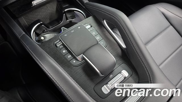Mercedes-Benz GLE-Class (W167) GLE300d 4MATIC 2023 — фото 32
