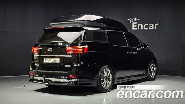 Kia Carnival 9-Seater Hi-Limousine Prestige Hiroof 2019 — фото 2