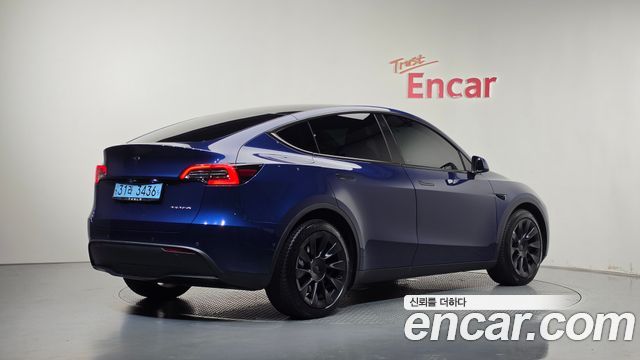 Tesla Model Y Long Range AWD 2022 — фото 2